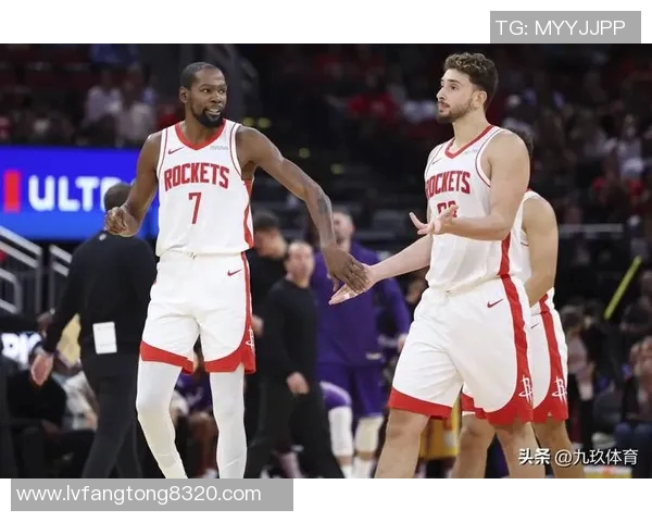 2015年NBA季后赛火箭队与鹈鹕队激烈对决精彩回顾与分析 2015年NBA季后赛火箭队与鹈鹕队激烈对决精彩回顾与分析